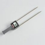 TK100H Hay Moisture Meter tampilan unit dengan probe panjang